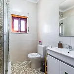 Casa à Beira Mar - With Ocean View São Pedro da Cadeira
