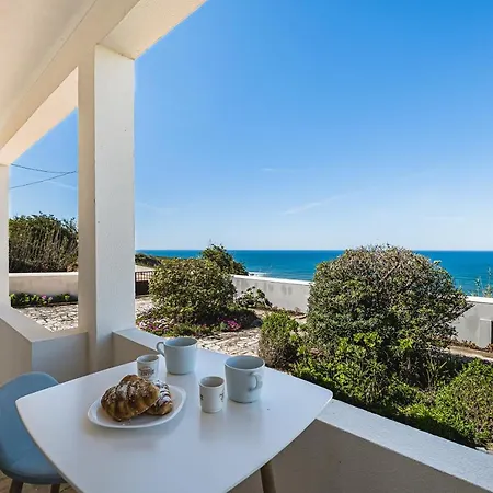 Casa A Beira Mar - With Ocean View 度假居 *